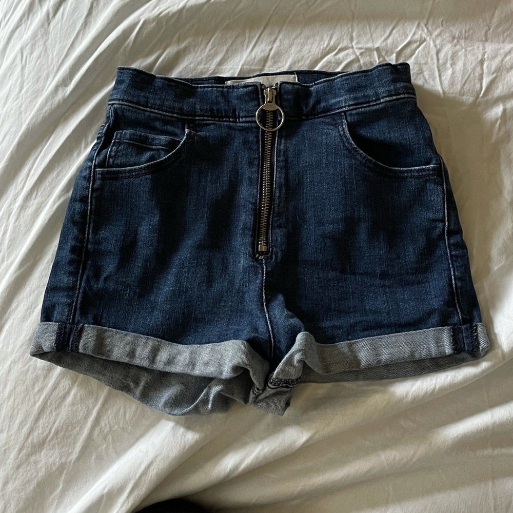 Garage Jean shorts size 00